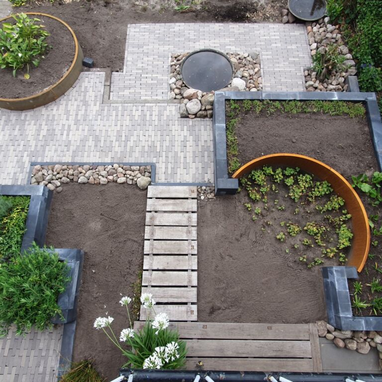 Corten acél támfal külső kanyar 100 x 100 cm (magasság 40 cm)
