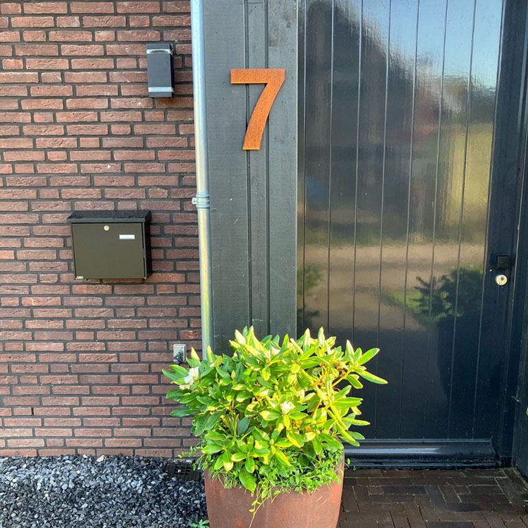 Corten acél házszám 7 - 30 cm