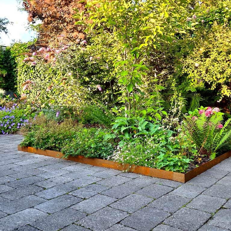 Corten acél szegély egyenes 15 cm (hossza 240 cm)