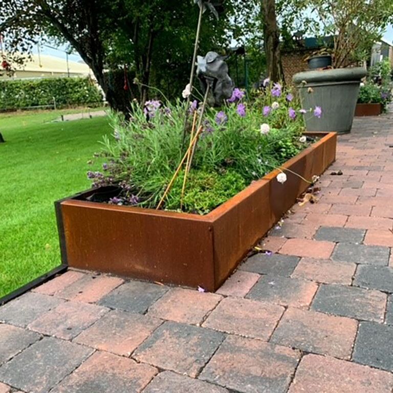 Corten acél támfal egyenes 100 cm (magasság 40 cm)
