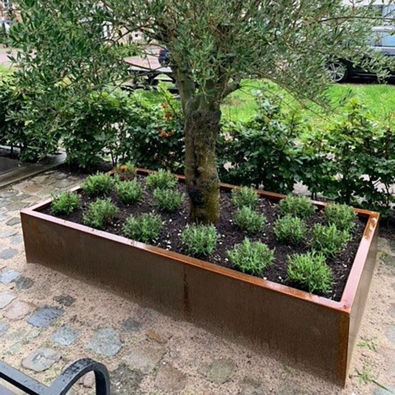Corten acél hegesztett virágláda Montana 200 x 100 x 40 cm