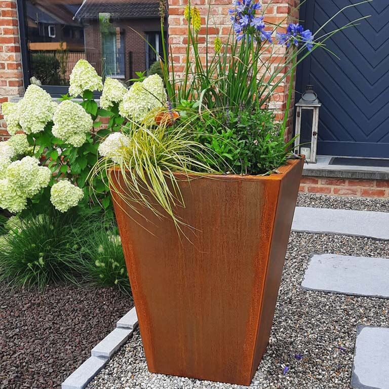 Corten acél hegesztett virágláda Kúp 80 x 80 x 100 cm