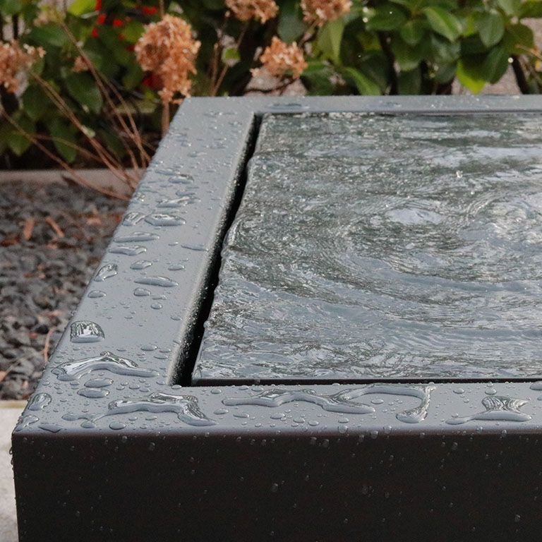 Alumínium szökőkút 100 x 100 x 40 cm