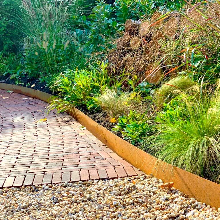 Corten acél szegély egyenes 15 cm-es teljes készlet 24 méterenként