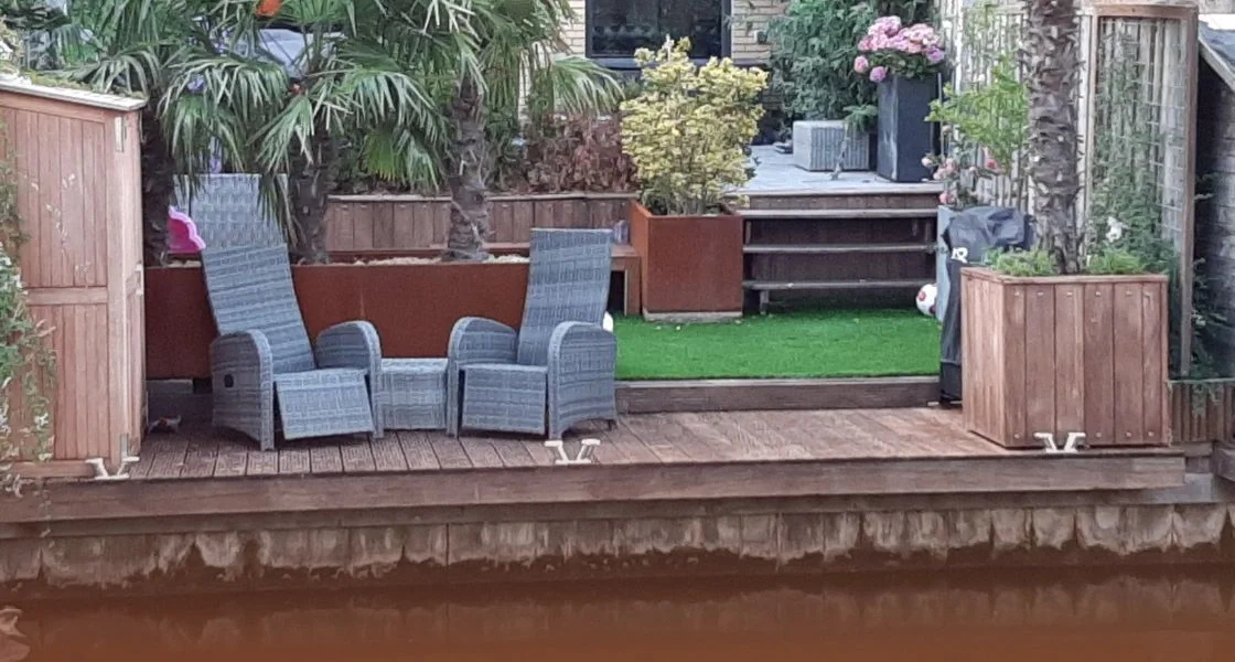 Inspiráció vízparti kertekhez